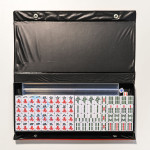 Маджонг в красном кожаном кейсе, синие фишки 24 мм