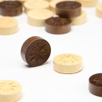 Фишки для нард "Звезда" с кубиками 28 мм